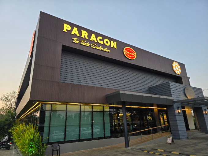 Hotel Paragon